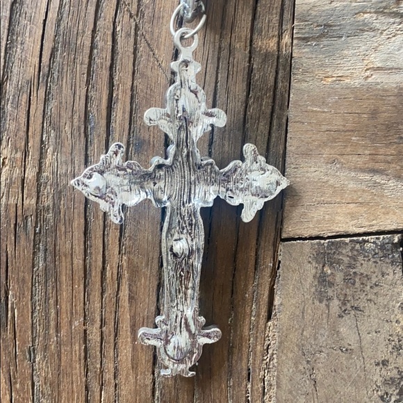 ⚡️Costume Turquoise and beaded cross necklace - Picture 2 of 2